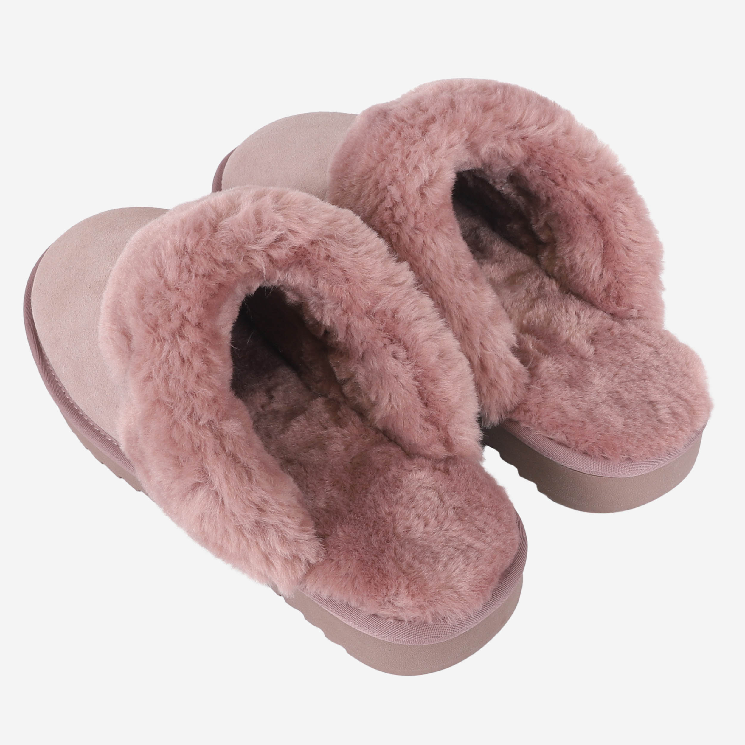 natthagi-pink-suede-slippers-iceland_501.jpeg